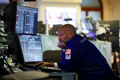 Image for Hedge funds lure record inflows in first half of 2025