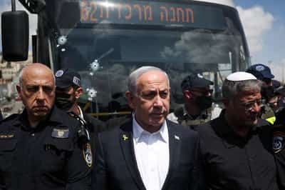 Image for Netanyahu signs West Bank settlement expansion plan, rules out Palestinian state