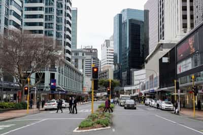 Image for New Zealand consumer confidence hits highest level in four years