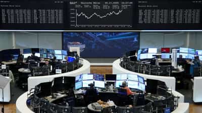 Image for Morning Bid: Three-alarm fire as tech selloff resumes, Takaichi stimulus lands