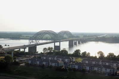 Image for Less New York, more Nashville: Europeans head to smaller US cities