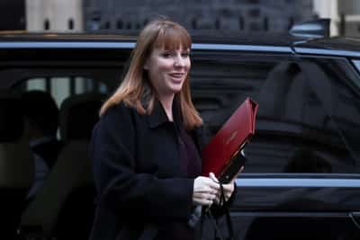 Image for UK to sign deal to supply air defence missiles to Ukraine