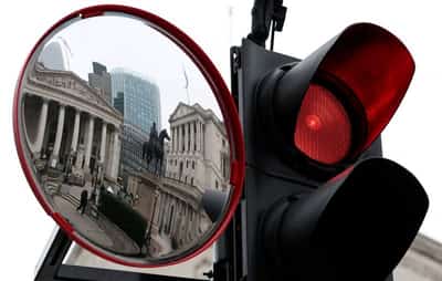 Image for Stock markets are too high and set to fall, BOE deputy governor tells BBC