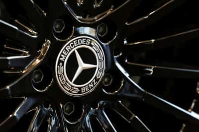 Image for Mercedes' car sales down 12% in Q4 due to tariffs, competition