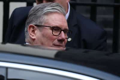 Image for Analysis-UK PM Starmer's authority shaken as rift with Labour lawmakers deepens