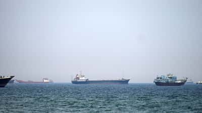 Image for US seeks new coalition to get ships moving again in Hormuz, WSJ reports