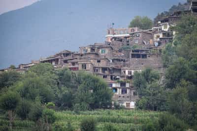 Image for New quake shakes devastated Afghan region as death toll exceeds 1,400