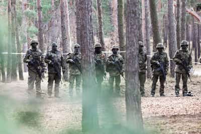 Image for Germany to spend €26.5 billion on clothes for soldiers, armoured vehicles