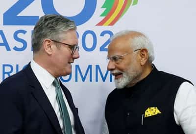 Image for Britain and India sign free trade pact during Modi visit