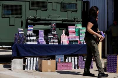 Image for Exclusive-BAT pauses unlicensed US vape launch as FDA action accelerates