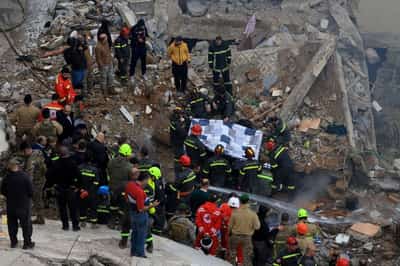 Image for Lebanon's Tripoli building collapse kills 15