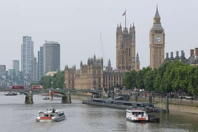 Image for UK rules prevent special treatment for Thames Water, minister says