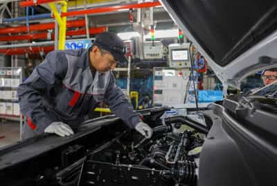 Image for Russia's factory activity in June contracts at fastest pace since March 2022