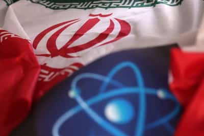 Image for Iran, Russia sign $25 billion deal to build four nuclear power plants in Iran, IRNA says