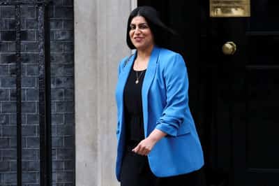 Image for 'Five Eyes' ministers meet to discuss smashing people smuggling gangs, UK says