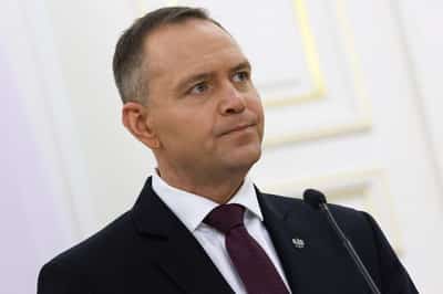 Image for Polish president vetoes court reform, deepening feud with government