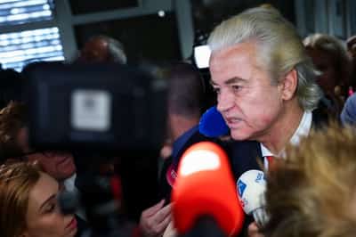 Image for Lawmakers quit Dutch far right leader Wilders' faction in threat to leadership