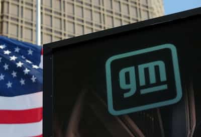 Image for GM to increase dividend 25%, buy back another $6 billion of shares