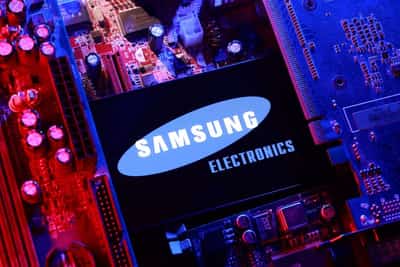 Image for Samsung Electronics shares hit record high