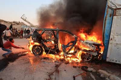 Image for Israeli strikes in Gaza kill four, including Al Jazeera journalist, medics say