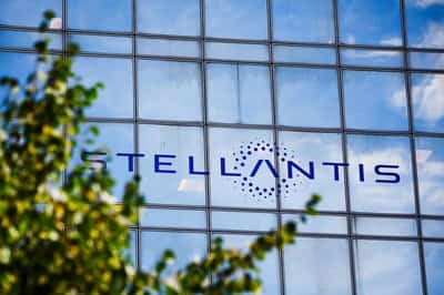 Image for Stellantis to halt car assembly at France's Poissy plant by 2029