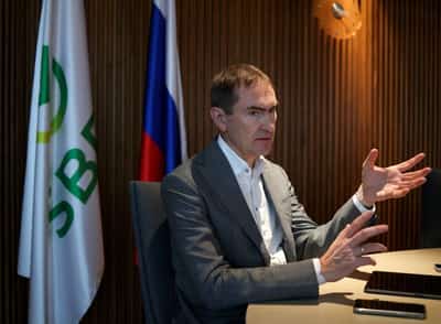 Image for Russia's largest lender sees economy cooling for another year