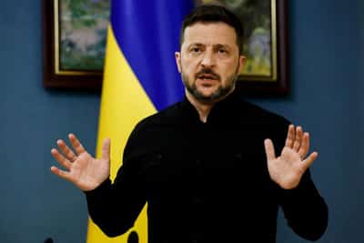 Image for Zelenskiy says he discussed peace and Russia with South Africa's Ramaphosa
