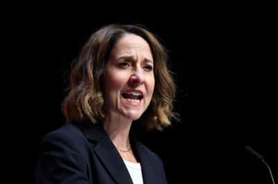 Image for UK tells parents to quiz their children about toxic online content