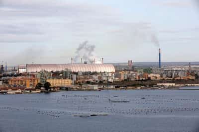 Image for Italy injects more money into struggling former Ilva steelworks