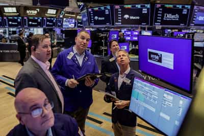 Image for Trading Day: Growth fears snowball