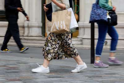 Image for Euro zone retail sales unexpectedly fall in September