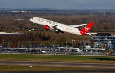 Image for Exclusive-European airlines likely beat 2% green jet fuel target last year, sources say