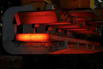 Image for Euro zone industrial output inches up but remains weak