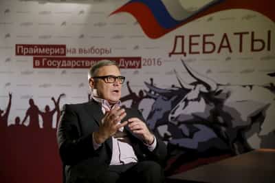 Image for Russia adds ex-PM Kasyanov, economist Guriev to 'extremists and terrorists' list