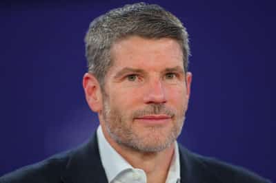 Image for Julius Baer CEO tops highest pay at UBS