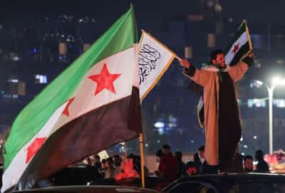 Image for Exclusive-Syria, Kurdish forces race to save integration deal ahead of deadline