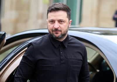 Image for Zelenskiy says Ukraine getting ready for new peace talks next week