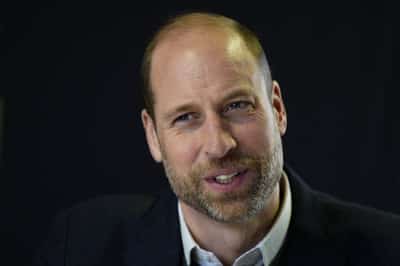 Image for Britain's Prince William meets Saudi crown prince on official visit