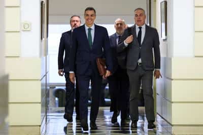 Image for Spanish PM Sanchez defends party financing in Senate grilling over graft scandals