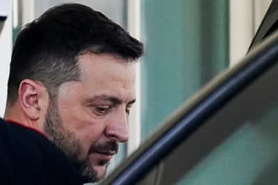 Image for World reacts to Zelenskiy-Trump Oval Office clash