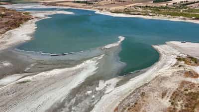 Image for Drought depletes Turkey's Tekirdag reservoirs, forcing emergency water curbs