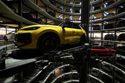 Image for Volkswagen to cut capacity further by one million cars, CEO tells Manager Magazin