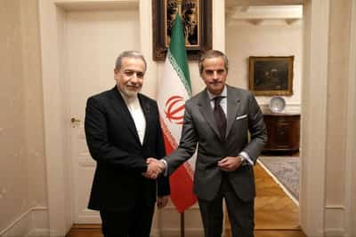 Image for Iran foreign minister says progress made in nuclear talks with US in Geneva