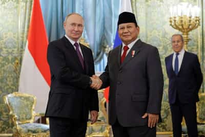 Image for Indonesia's Prabowo to hold talks with Putin to cement 'strategic partnership'