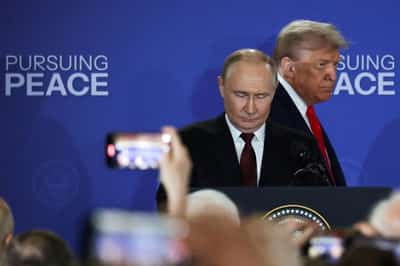 Image for Trump still weighing 'very serious' economic sanctions on Russia