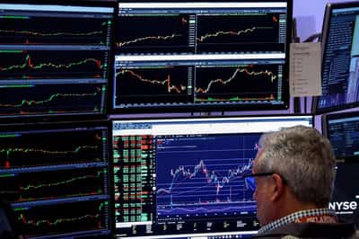 Image for Global equity fund inflows ease on caution over political risks, U.S. shutdown