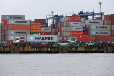 Image for Maersk tests Brazilian ethanol mix to make cleaner maritime fuel
