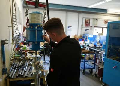 Image for Germany not doing enough to halt economic 'free fall', says industry body