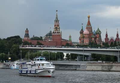 Image for Far-right German MPs to visit Russia as scrutiny of Moscow ties mounts