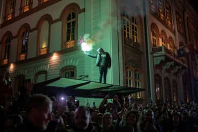 Image for Serbia protests demand accountability one year after deadly roof collapse